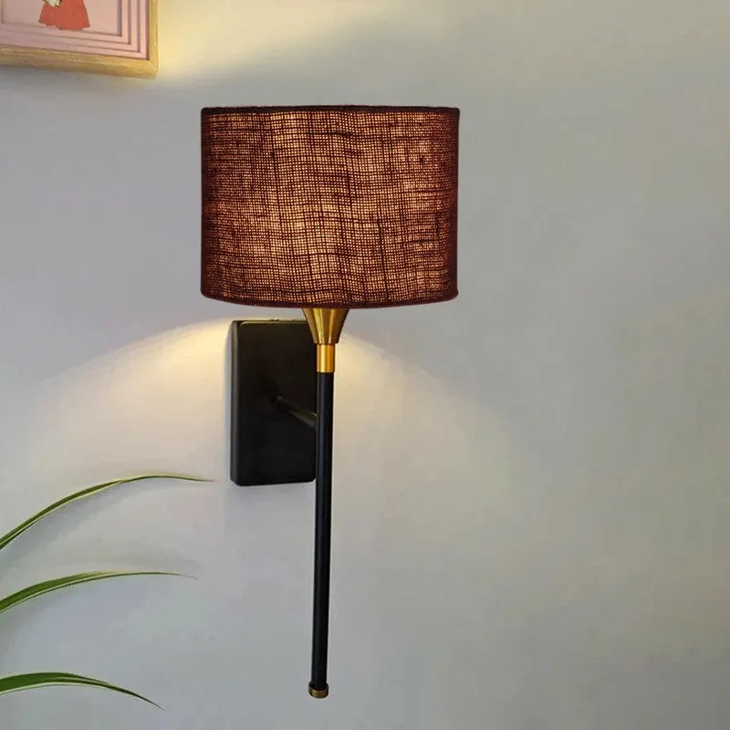 Verossa Metal Wall Lamp media 1