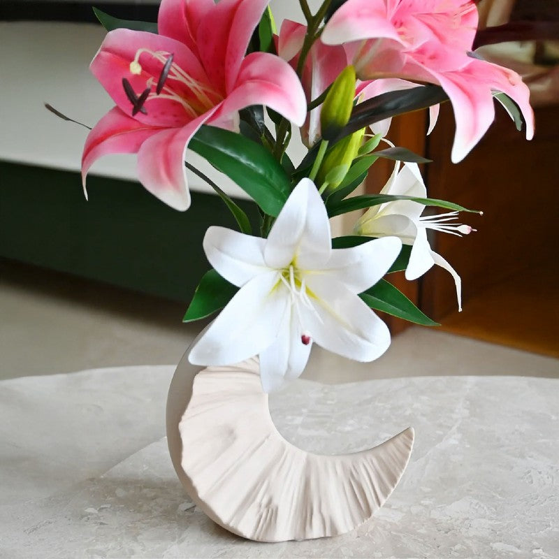 Lunar Half Moon Ceramic Vase - Beige media 4