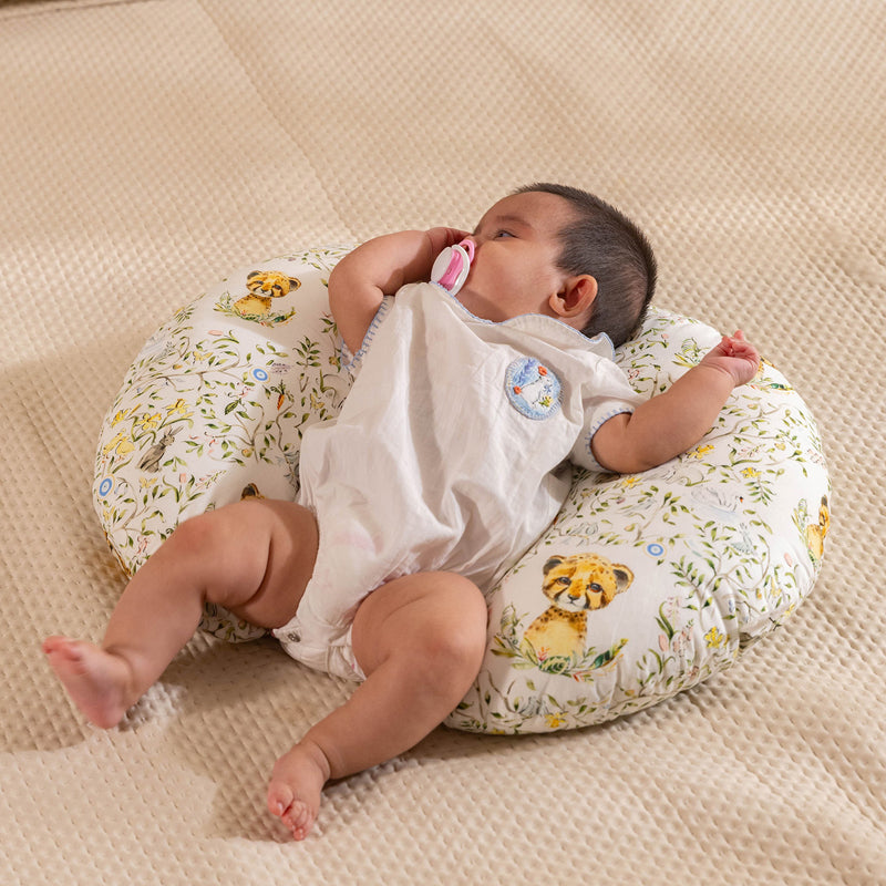 Pounce & Snuggle Feeding Pillow media 3