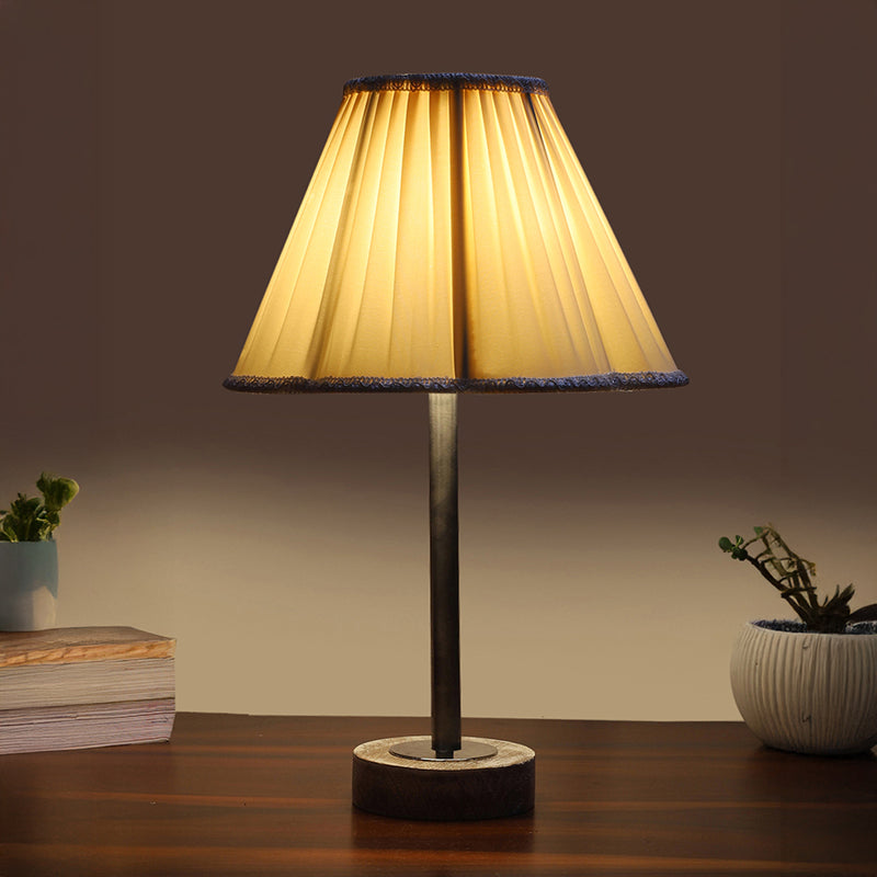 Pleatra Rodin Wooden Table Lamp - White,Silver