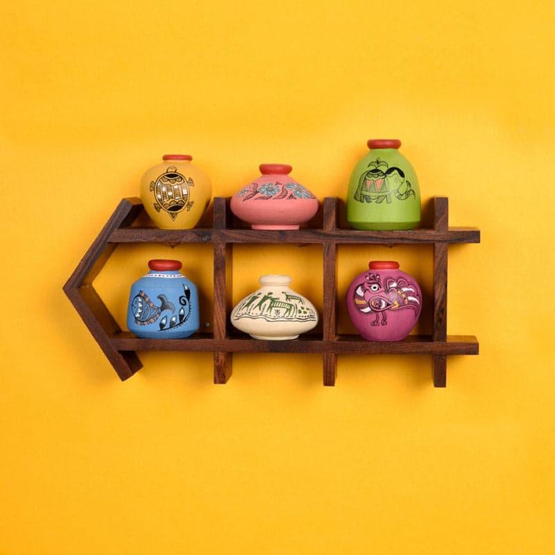 Wood · Terracotta