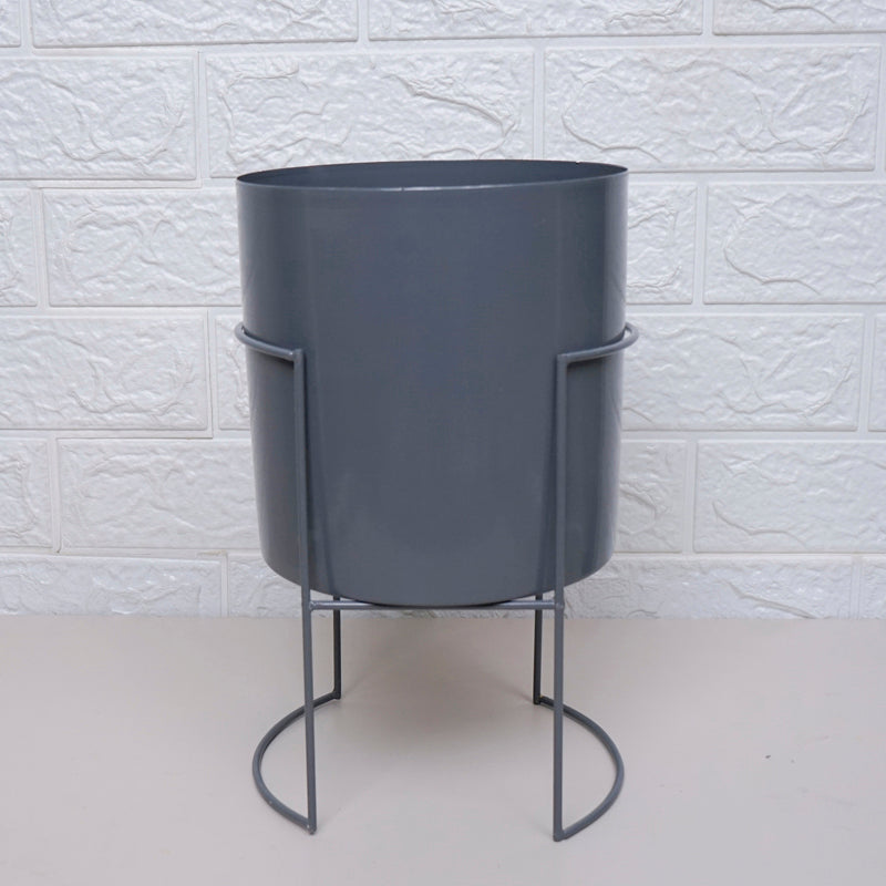 Plantrix Metal Planter With Stand - Grey media 3