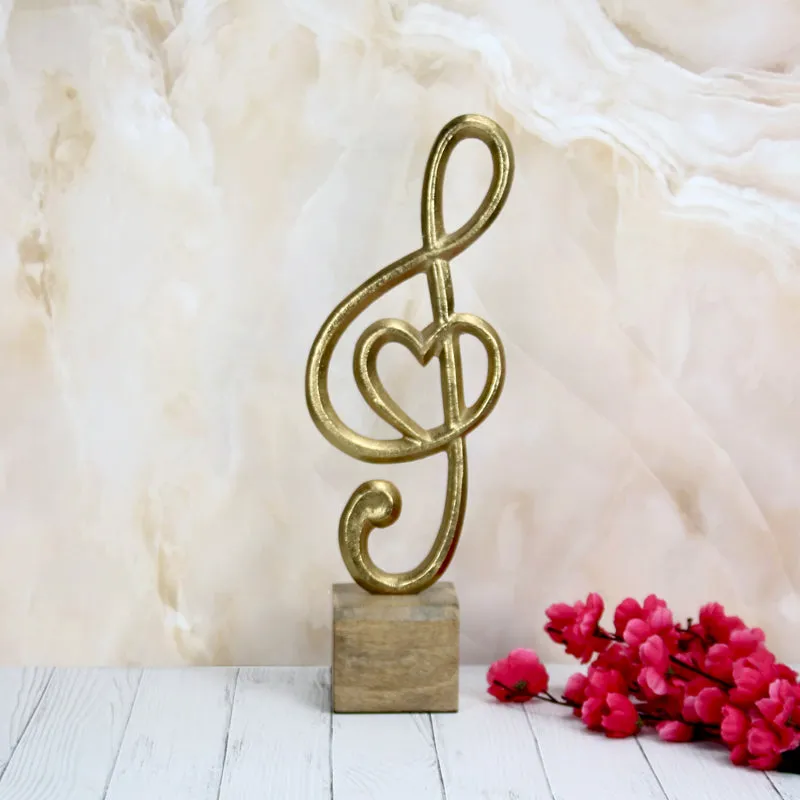 Symphony Gala Showpiece - Gold media 1