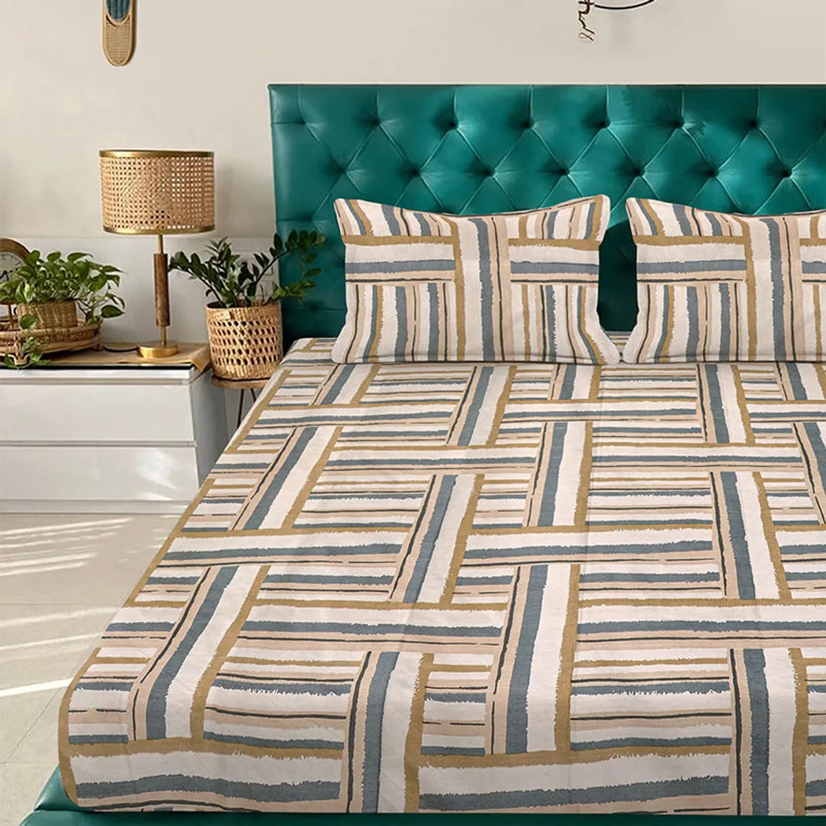 Beige and grey geometric striped bedsheet with matching pillow covers
