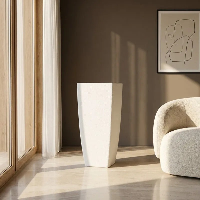 Obsidian Bloom Planter - White media 1