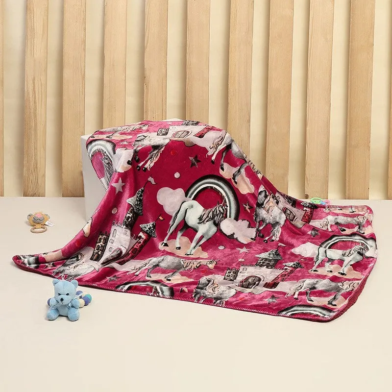 Monte Carlo Dreamy Unicorn Kids Blanket (Red) - 500 GSM media 3