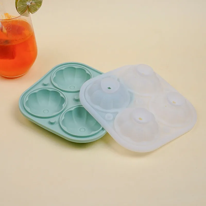 Chill Silicone 4-Cube Ice Mould - Green media 1