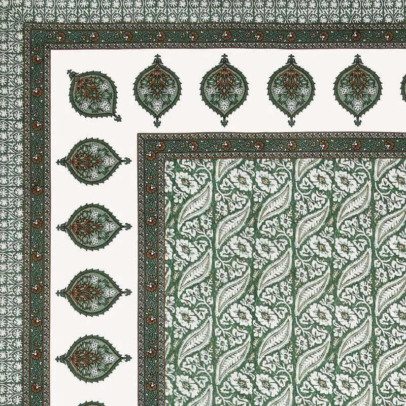 Mridula Ethnic Printed Cotton Bedsheet (Green) - 140 TC media 4