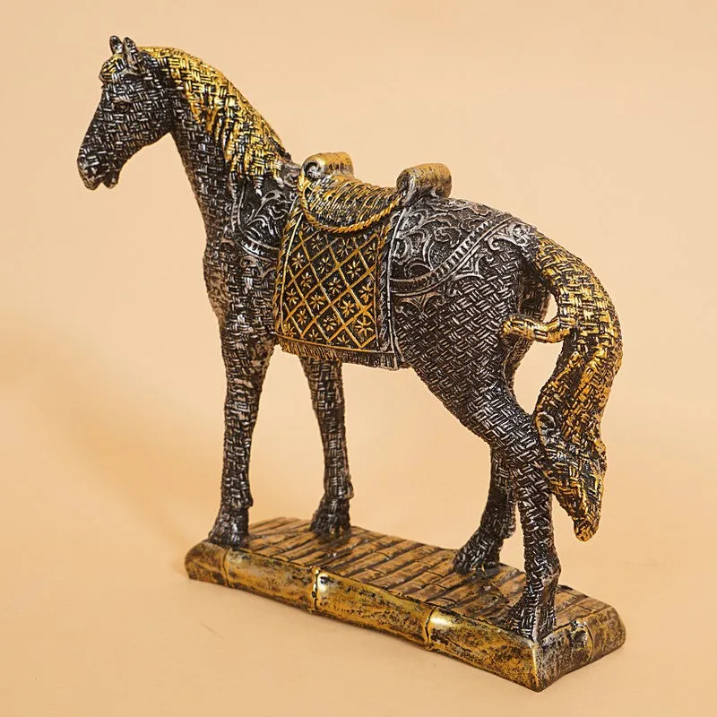 Royal Golden Saddle Horse Statue media 7