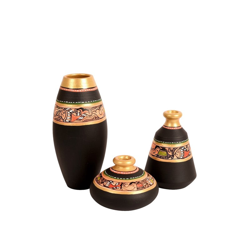 Poshell Tribal Terracotta Vase - Set Of Three media 3