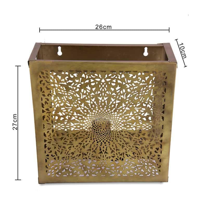 Yasmeen Metal Wall Lamp media 6