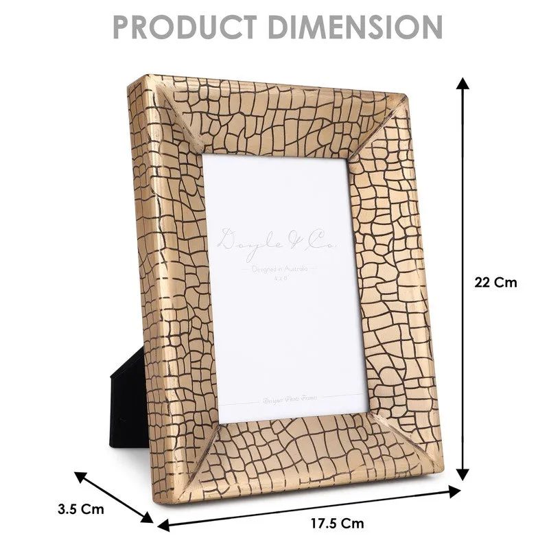 Aria Croc Photo Frame media 7