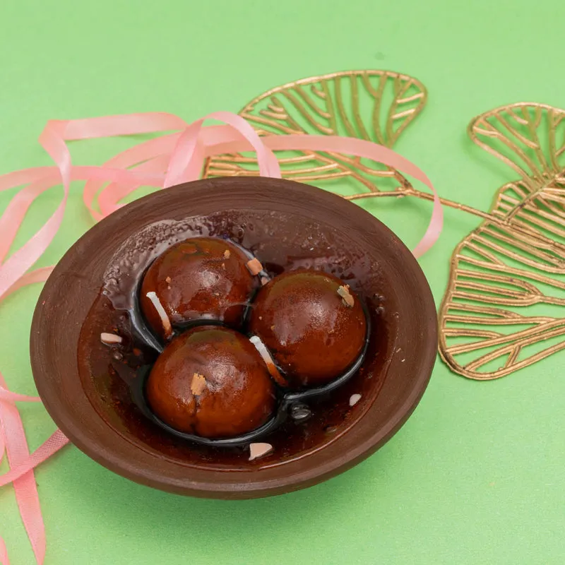 Gulab Jamun Scented Candle - Orange media 4