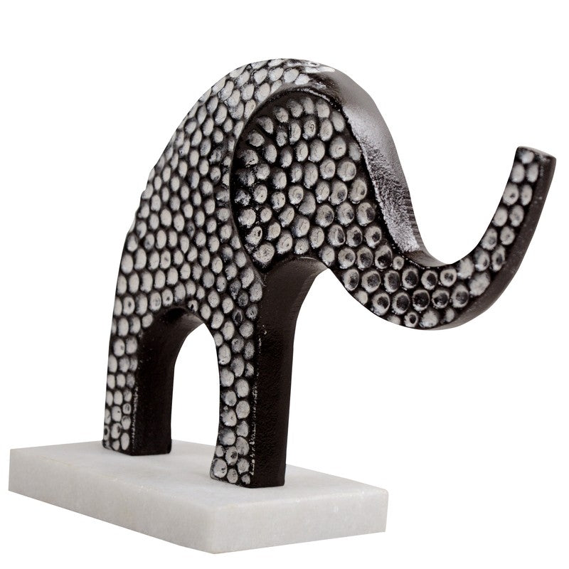 Savanna Elephant Showpiece media 4