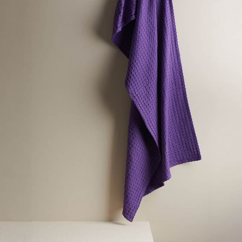 Alyssa Textured Waffle Bath Towel - Violet media 4