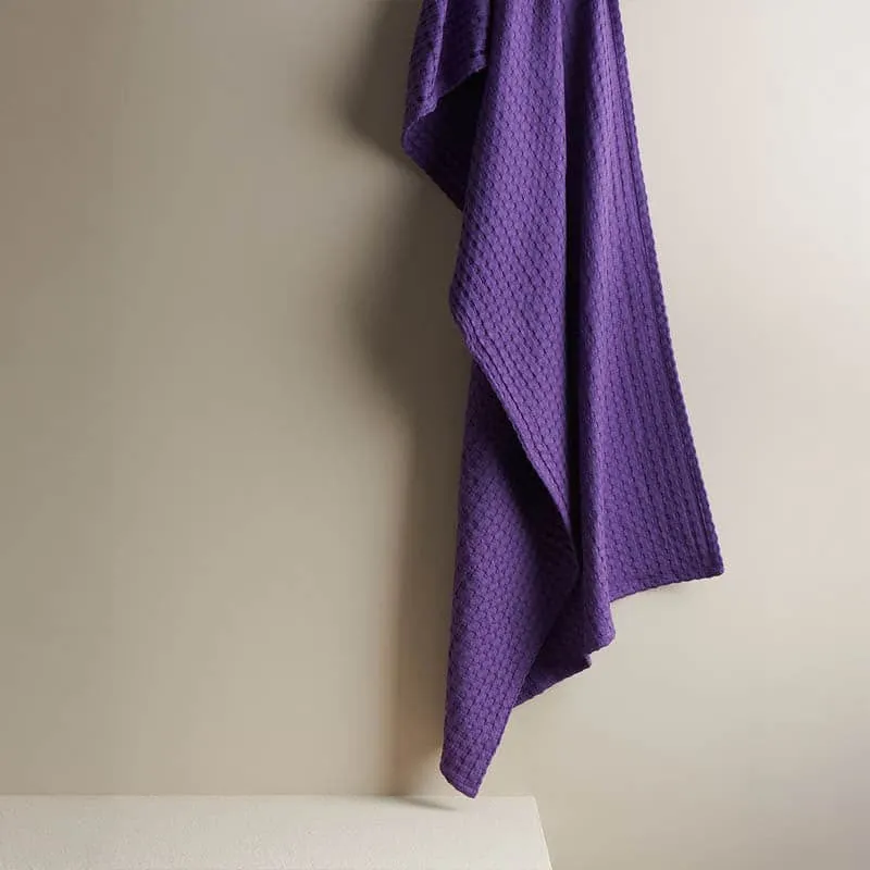 Alyssa Textured Waffle Bath Towel - Violet media 4