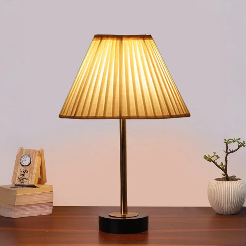 Pleatra Rodin Wooden Table Lamp - OffWhite,Gold,Black media 2