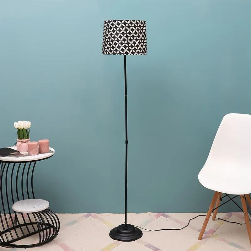 Tatania Grido Floor Lamp media 4