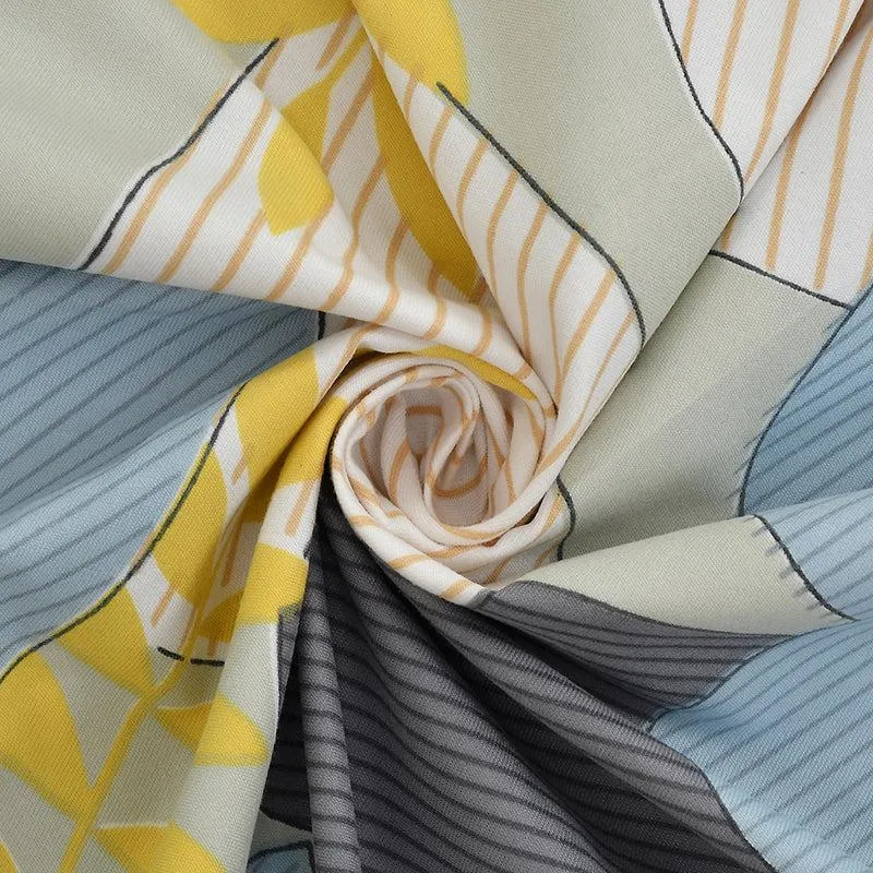 Antique Heart Abstract Microfiber Bedsheet - 210 GSM media 5