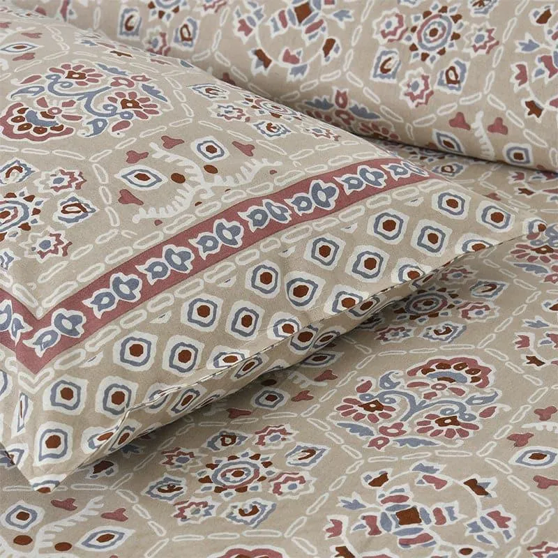 Avsara Floral Cotton Bedsheet (Maroon,Beige) - 160 TC media 5