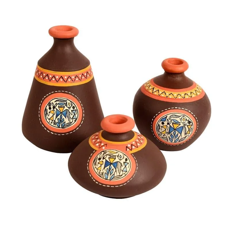 Thalissa Tribal Terracotta Vase - Set Of Three media 4