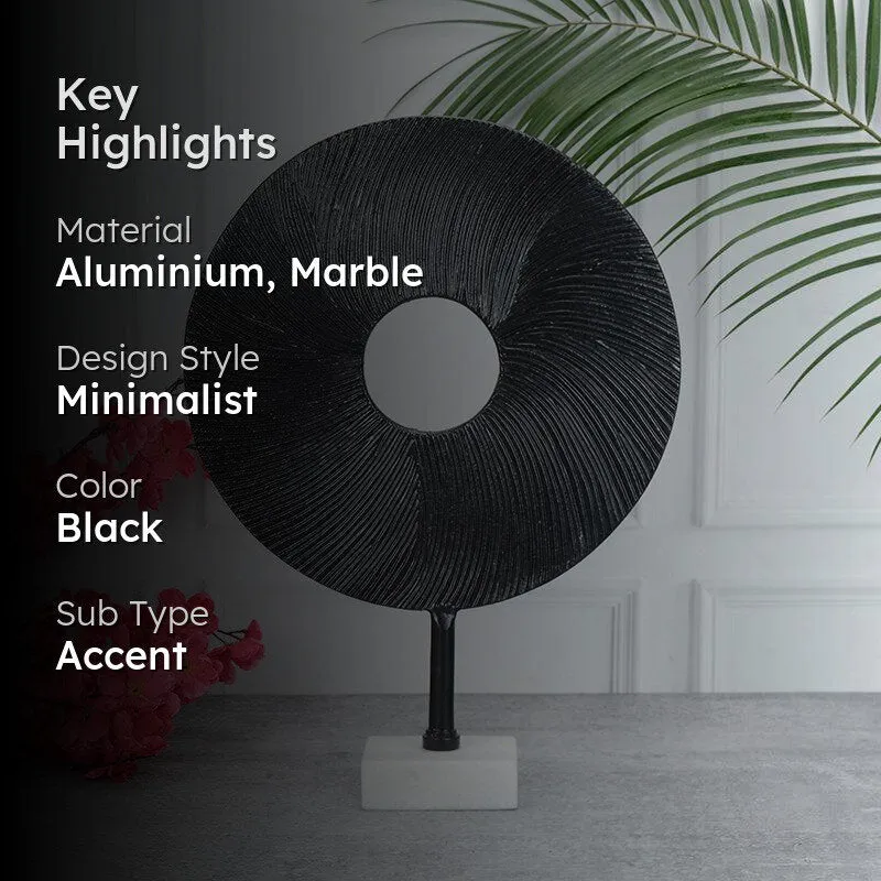 Solstice Loop Showpiece - Black media 2