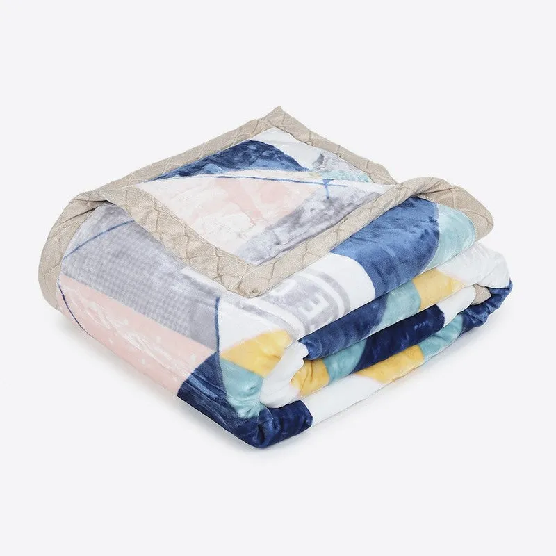Monte Carlo Ocean Breeze Quilt - 720 GSM media 5