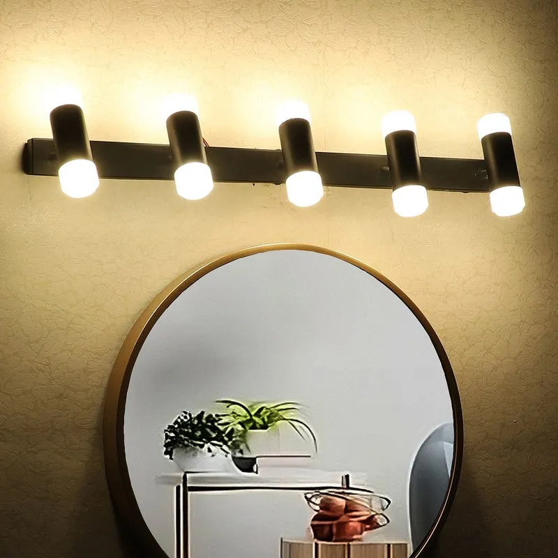 Fioarae Iron Wall Lamp media 1