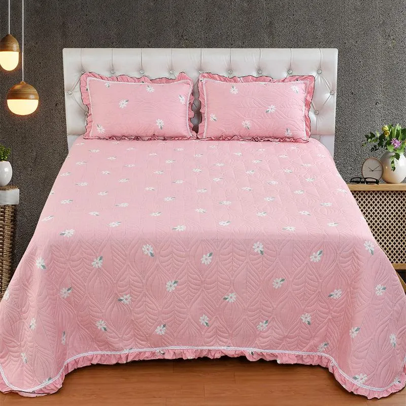 Amya Pink Floral Bedcover media 1