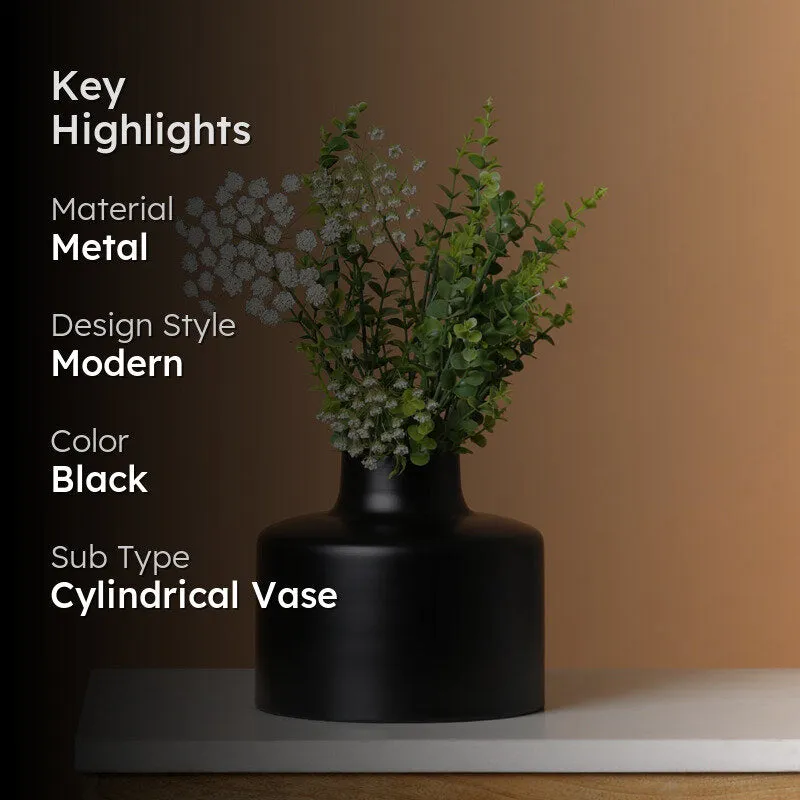 Kyoto Bloom Vase - Black media 2