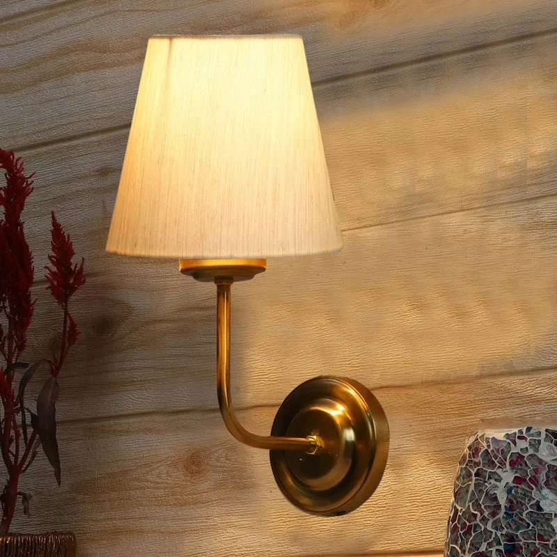 Lumoire Cone Metal Wall Lamp - Beige media 1