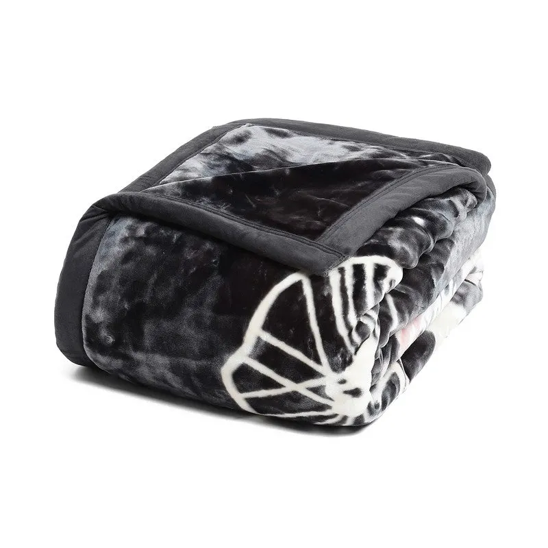 Monte Carlo Midnight Blossom Blanket (Black) - 850 GSM media 5