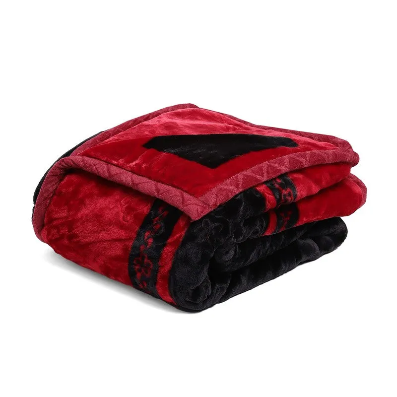 Monte Carlo Crimson Mosaic Blanket - 850 GSM media 6