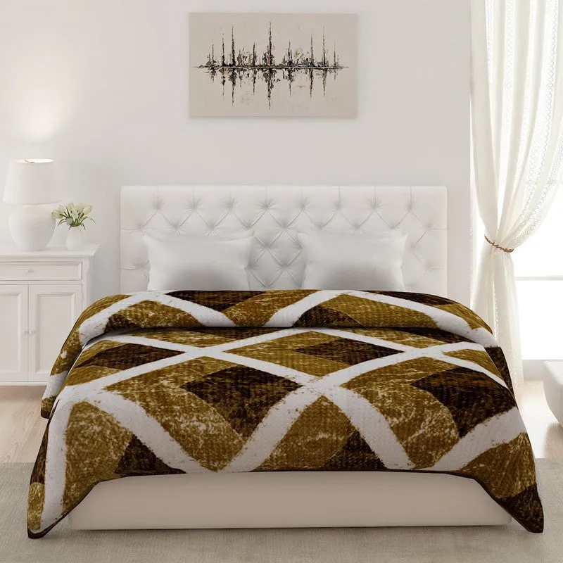 Monte Carlo Amber Aura Blanket - 800 GSM media 3