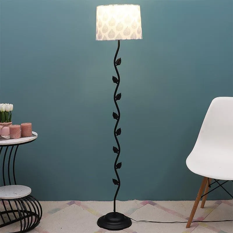 Tropica Lianas Floor Lamp media 3