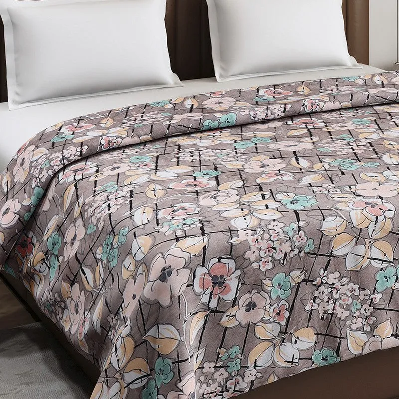 Monte Carlo Bluemora Floral Print Polyester Blanket (Beige) - 210 GSM media 5