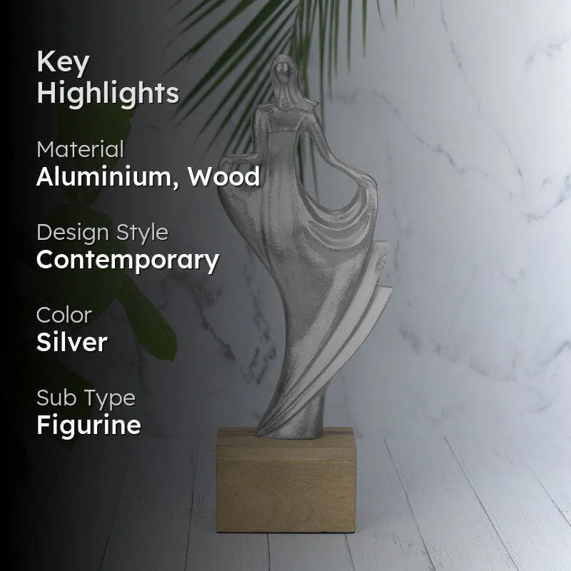 Darling Tale Showpiece - Silver media 2