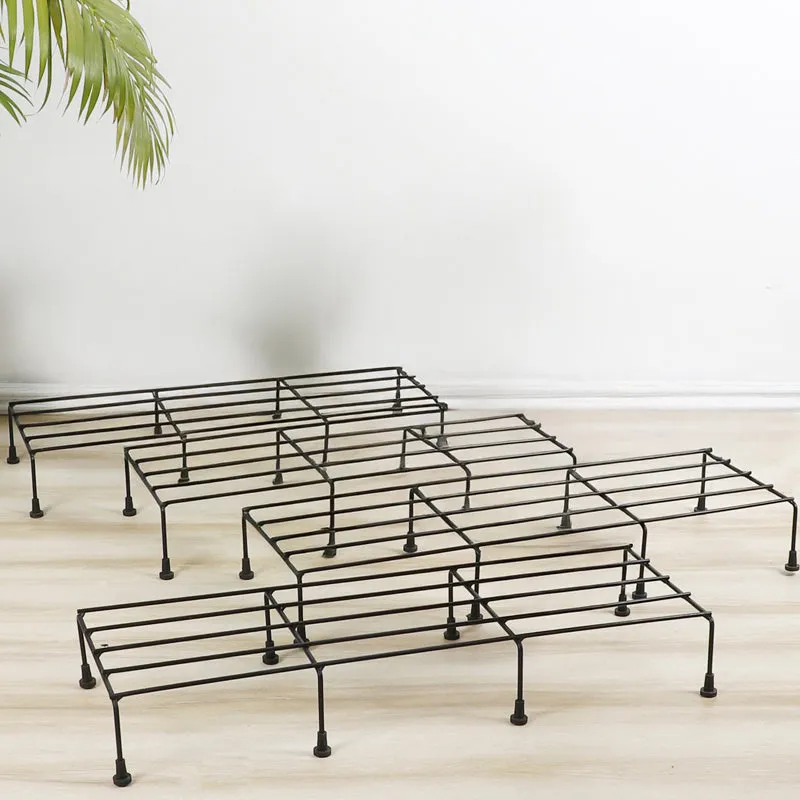 Leaf Lift Planter Stand - Set Of Three media 3