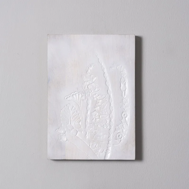 Grande Fleur Carved Wooden Wall Plate media 4