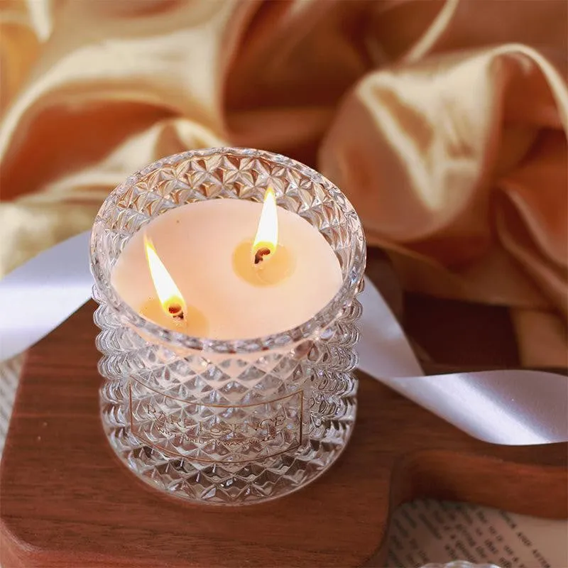 Elois Carved Jar Candle - Woody Notes media 6