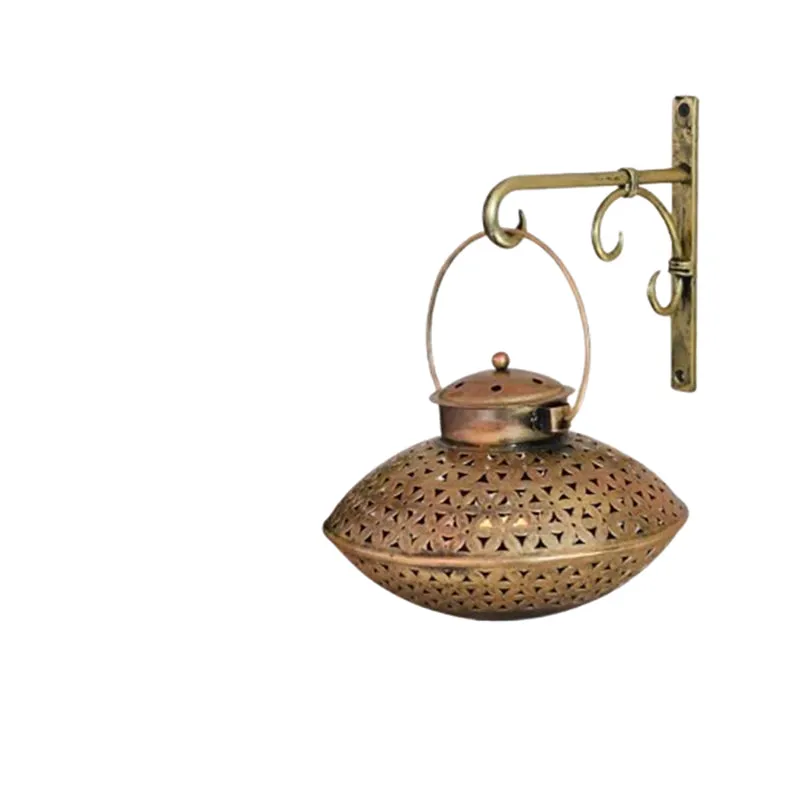 Gilsette Tea Light Holder media 4