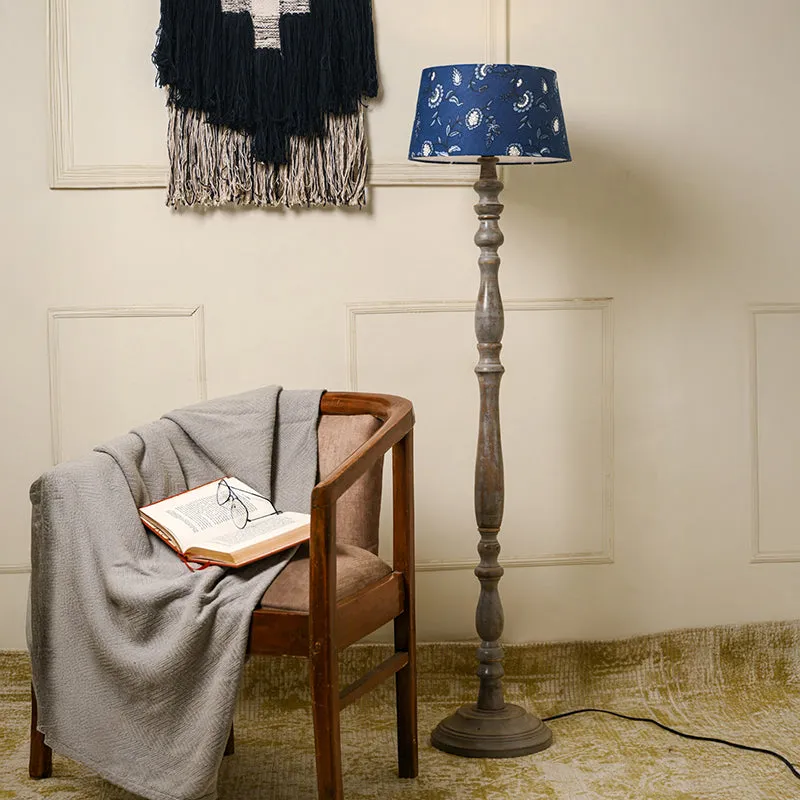 Hewn Prism Bleu Floor Lamp media 2