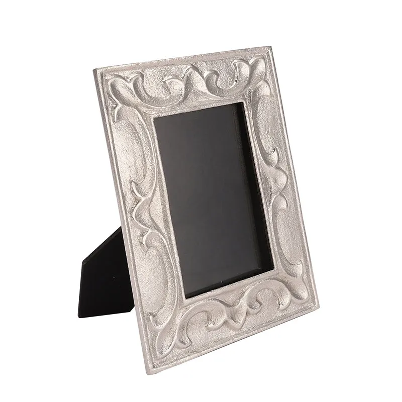 Baroque Charm Aluminium Photo Frame - Silver media 3