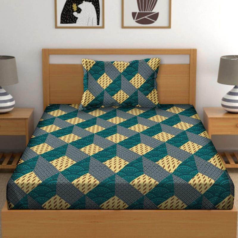 Morgana Geometric Printed Cotton Bedsheet - 124 TC media 3