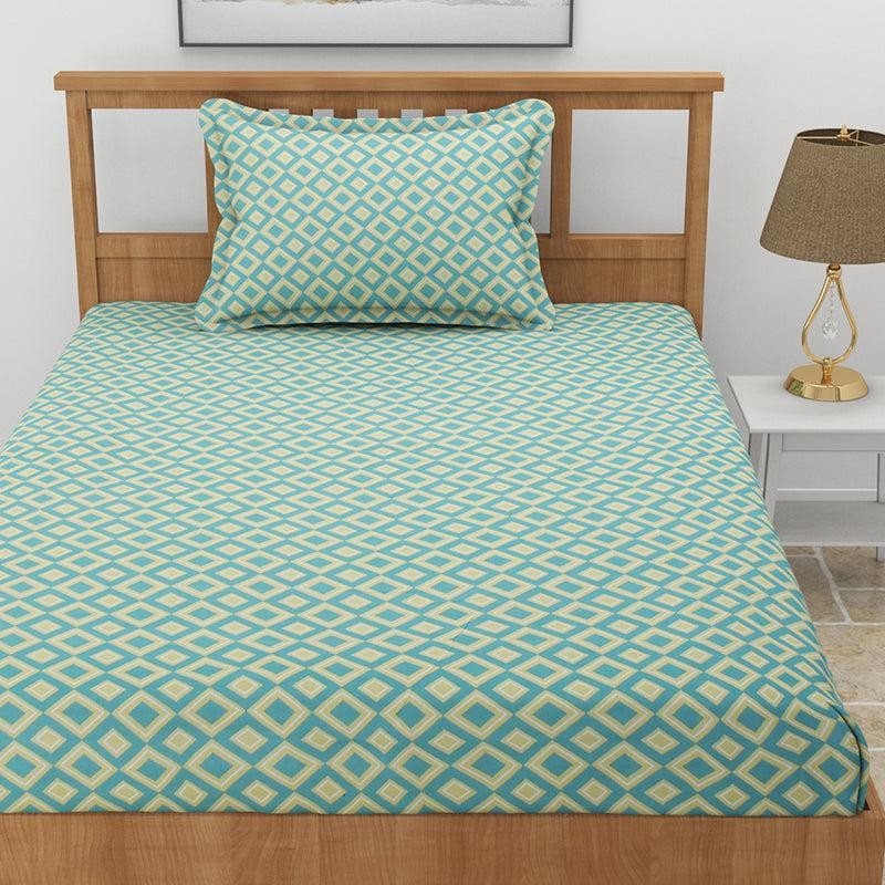 Wesley Geomatric Microfiber Bedsheet (Green) - 130 GSM