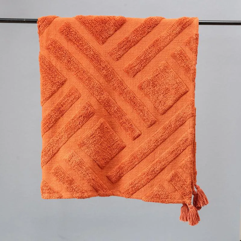 Talvik Table Tufted Tassled Throw - Rectangle media 3