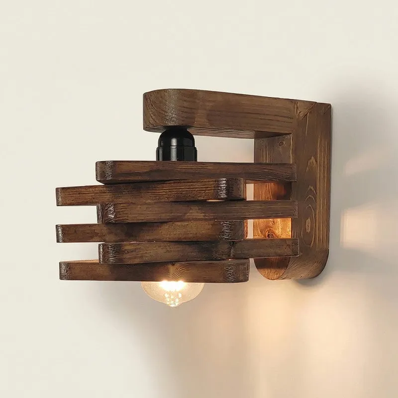 Nordique Wooden Wall Lamp media 4