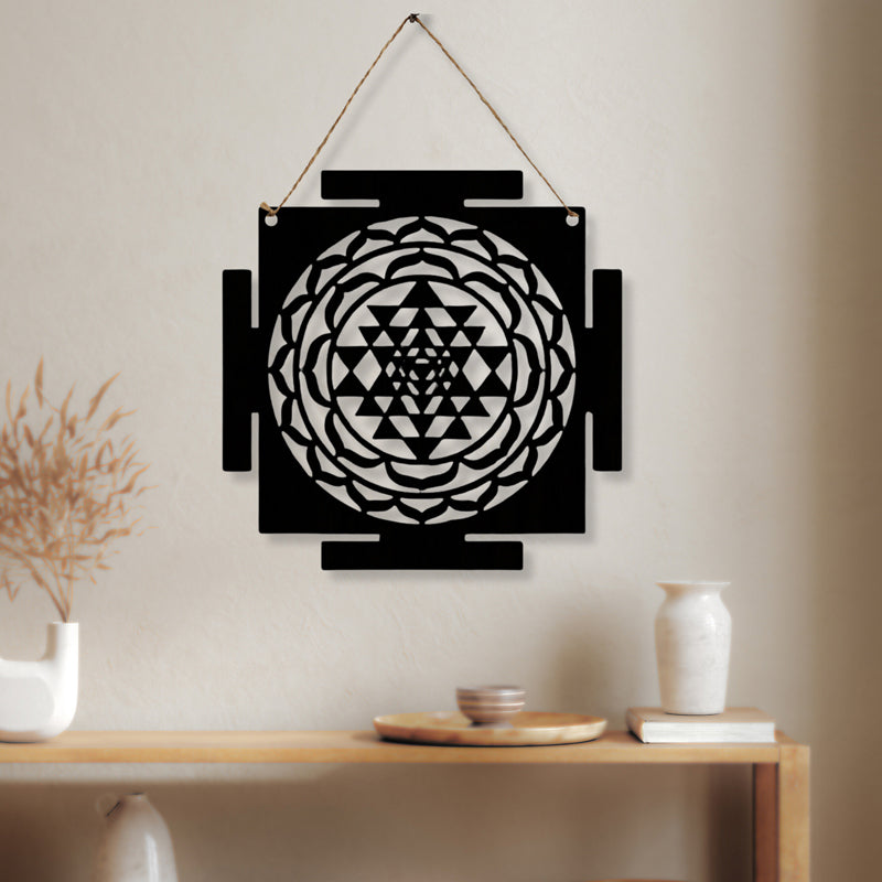 Infinite Mandala Lines Iron Wall Accent