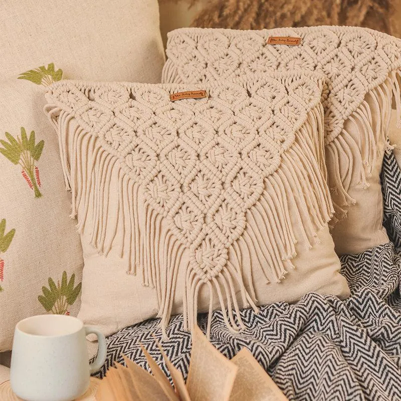 Carta Boho Handcrafted Macrame Cushion Cover media 5