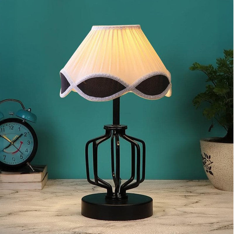 Retro Metal & Fabric Table Lamp - White,Black